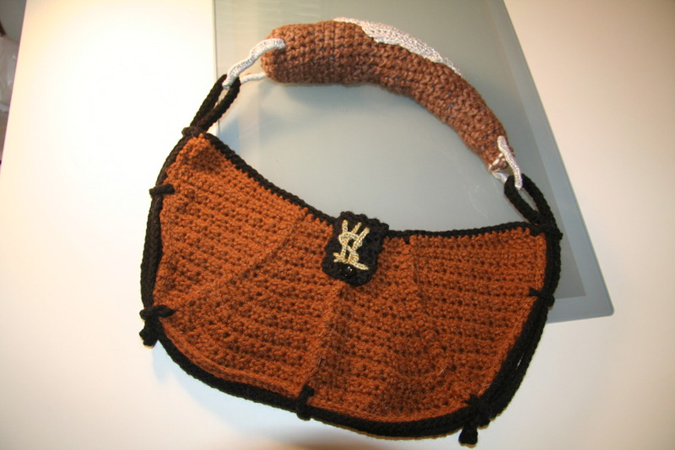 Counterfeit Crochet Purse - Make