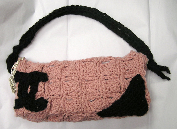 Flashback: Counterfeit Crochet Purse - Make