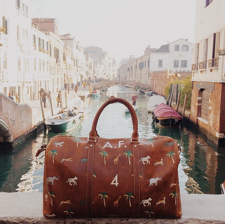 Eye On Design: Louis Vuitton Bags from The Darjeeling Limited