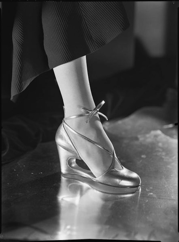 Elegant Perugia Shoes from 1922